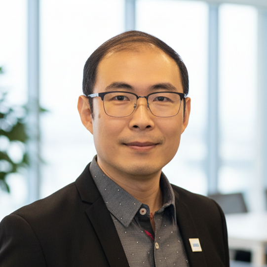 Roger Tang_web